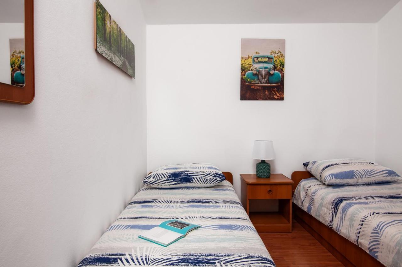 Apartman Tanja Fažana Esterno foto