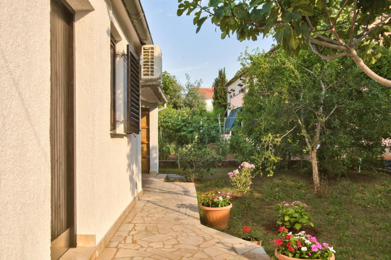 Apartman Tanja Fažana Esterno foto
